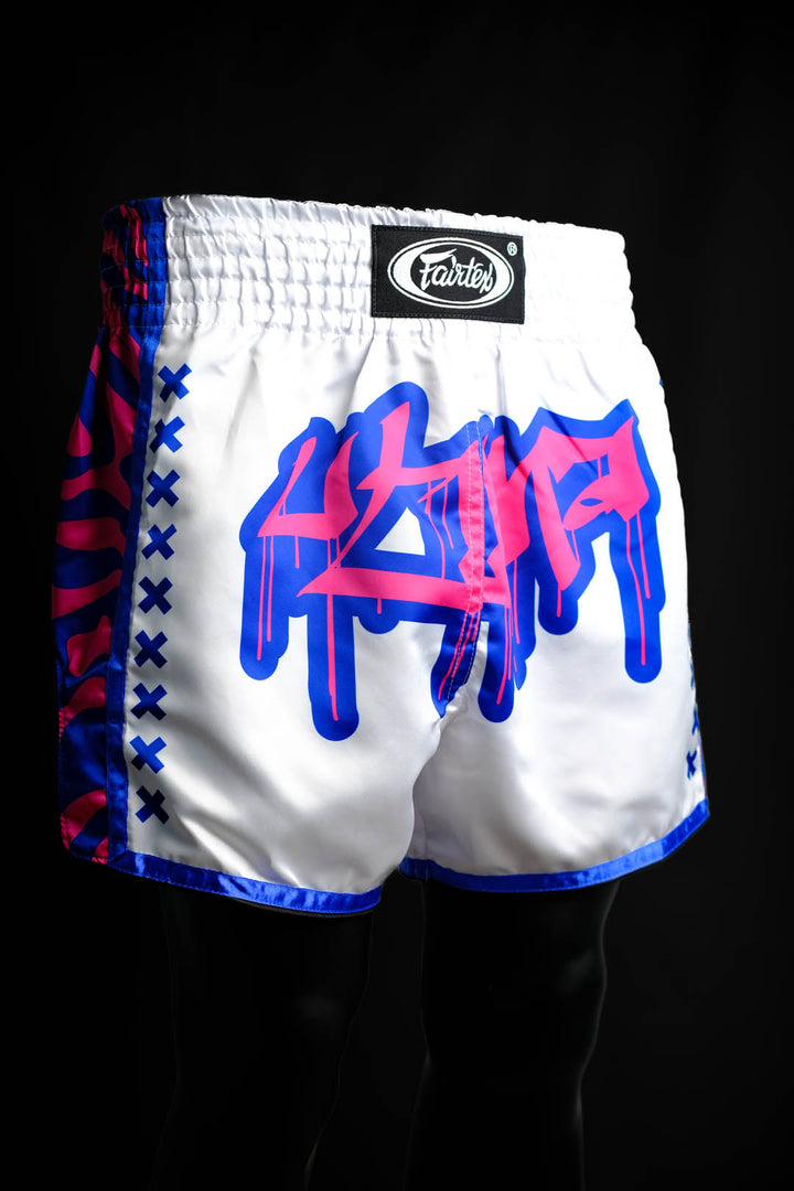 "Fairtex X UTMA" K1 šortai - GRAFFITY